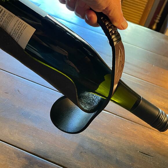 Madeira Wine Portugal Leather Wine Bottle Server Carrier - Picture 4 of 12